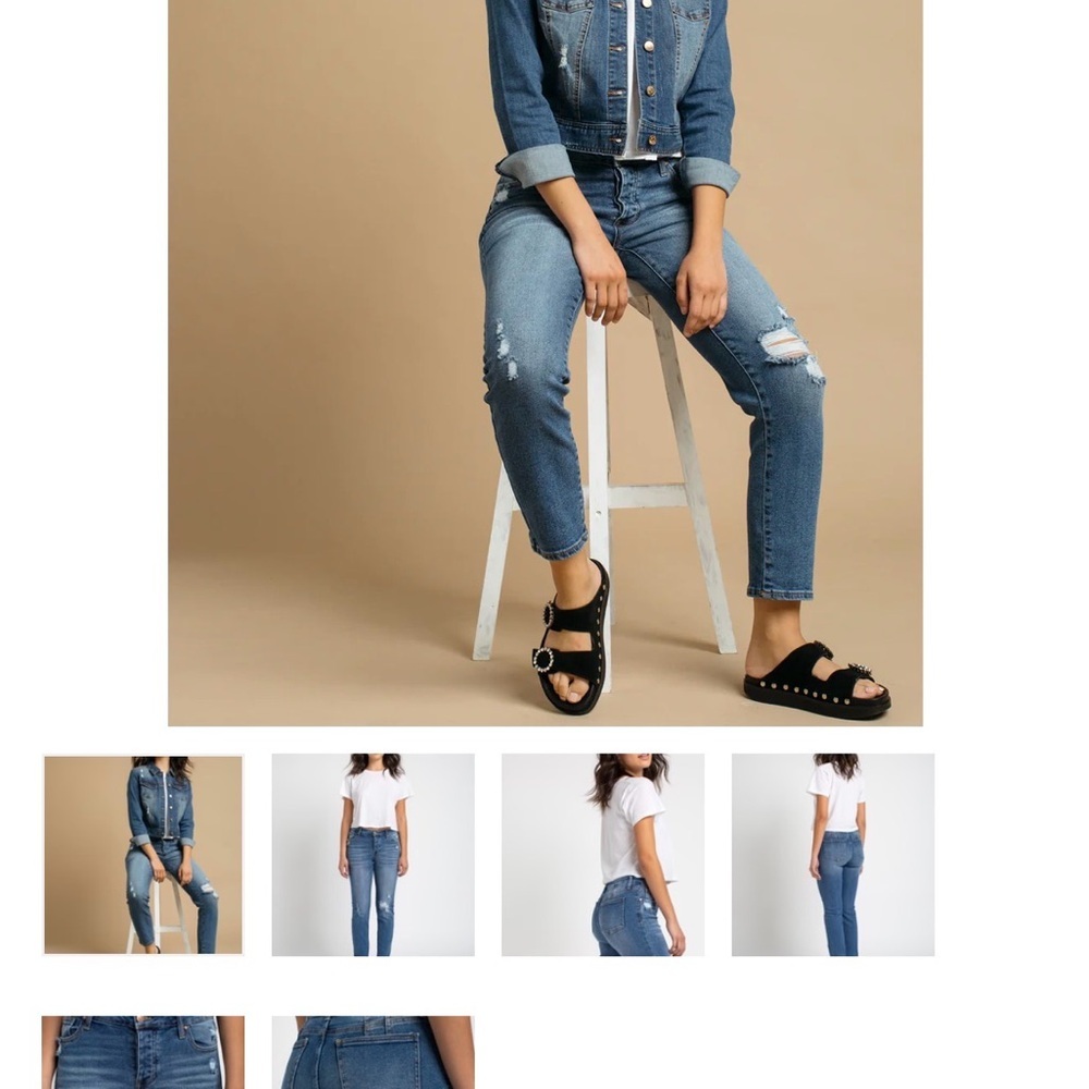 Celebrity Pink‎ Blue Distressed Ankle Jeans
